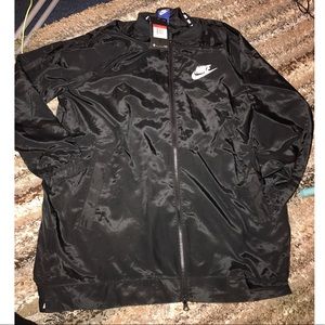 Nike windbreaker